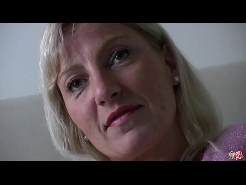 ❤️ आई आम्ही सर्व चोदले ... बाई, स्वतःशी वाग! ❤️  आमच्याकडे mr.milf-nut-net.ru ❌